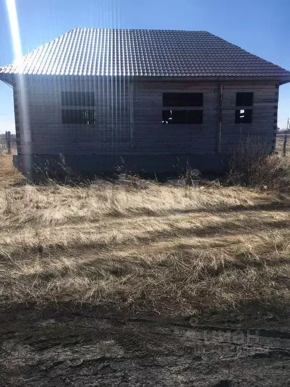 Дом в Курганская область, Курган ул. Красной Звезды, 2 (100 м) - Фото 1