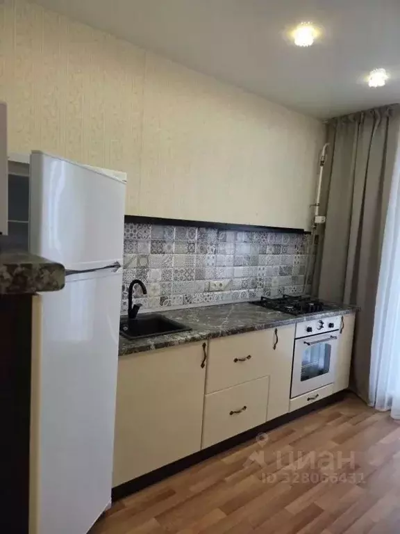 1-к кв. Татарстан, Набережные Челны ул. Шамиля Усманова, 118А (36.0 м) - Фото 2