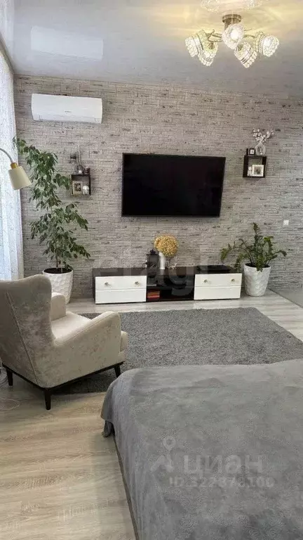 2-к кв. Саратовская область, Саратов Весенняя ул., 14к2 (59.9 м) - Фото 2