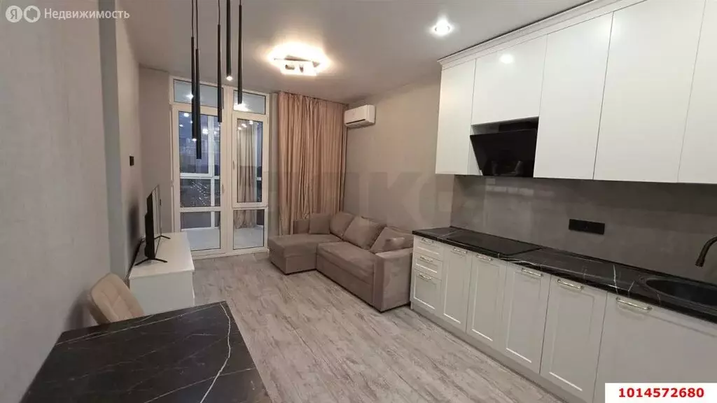 2-комнатная квартира: Краснодар, микрорайон Любимово, 2 (80 м) - Фото 1