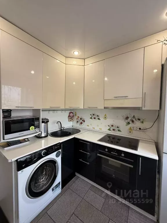 2-к кв. Иркутская область, Иркутск ул. Розы Люксембург, 299 (45.0 м) - Фото 1