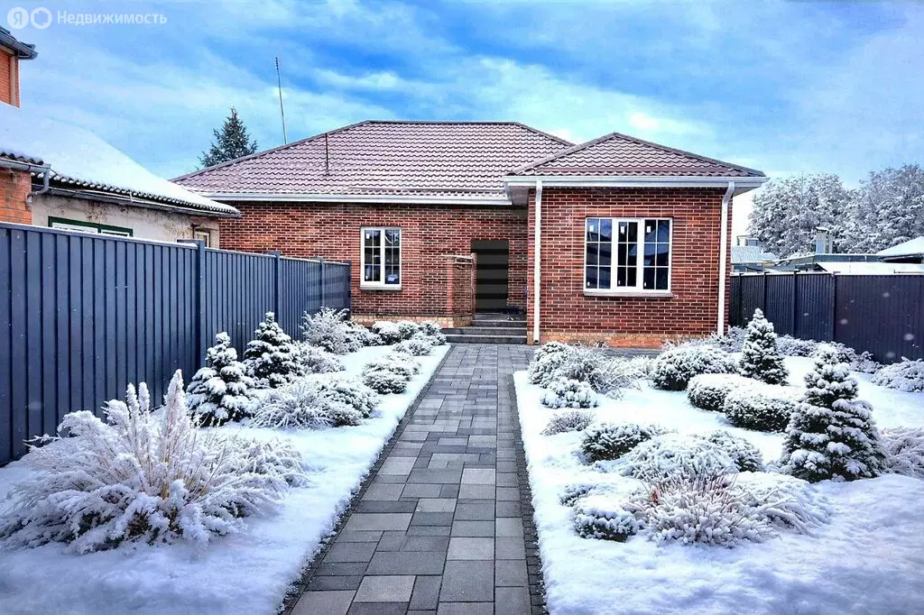 Дом в Таганрог, улица Маршала Жукова (120 м) - Фото 1