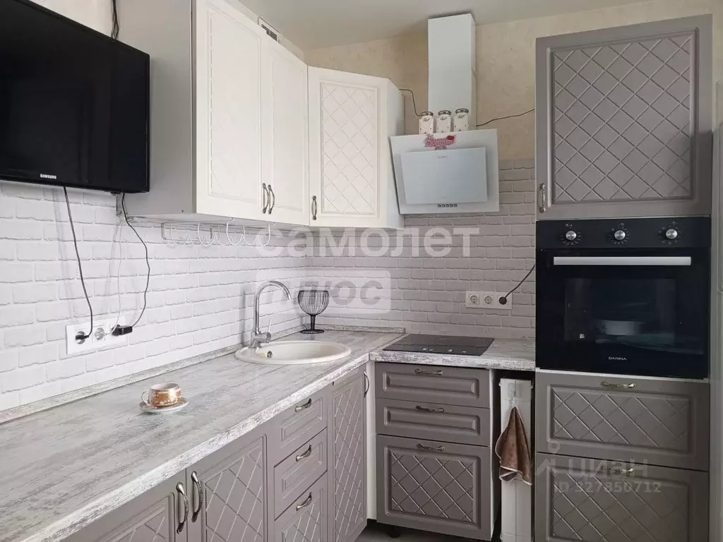 1-к кв. Тюменская область, Тюмень ул. Александра Митинского, 5 (38.0 ... - Фото 1