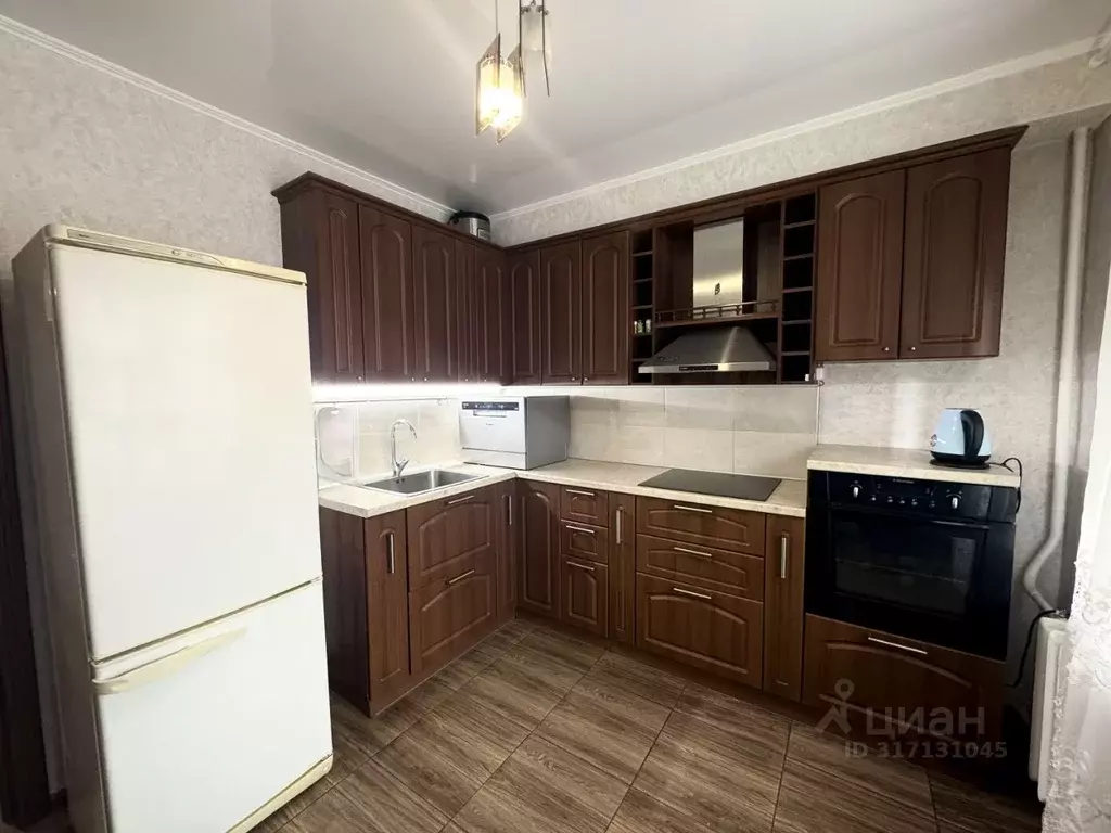 2-к кв. Башкортостан, Уфа Краснодонская ул., 5 (60.0 м) - Фото 0