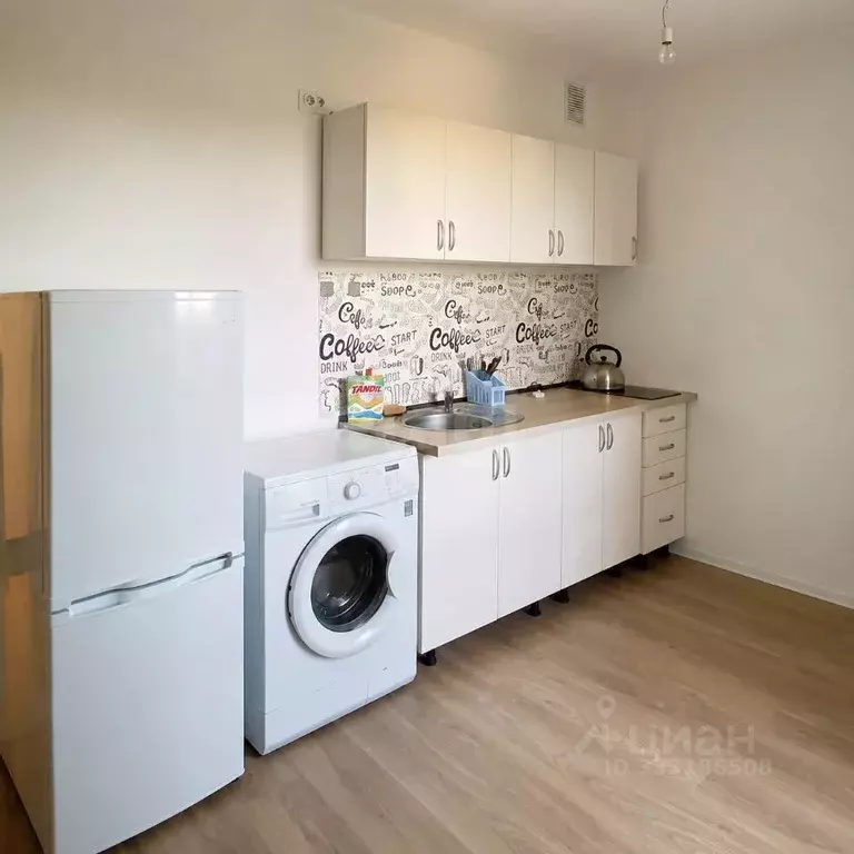 Студия Санкт-Петербург дор. Муринская, 6 (21.0 м) - Фото 1