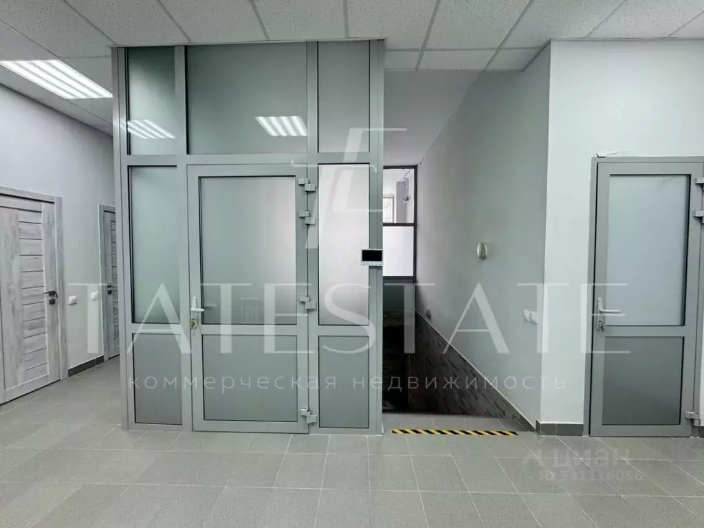 Офис в Татарстан, Казань ул. Адоратского, 1Б (167 м) - Фото 2