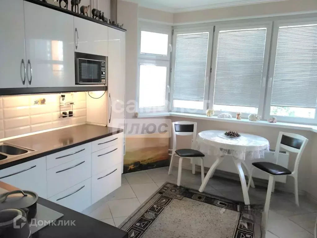 Продаётся 2-к квартира, 64 м - Фото 0