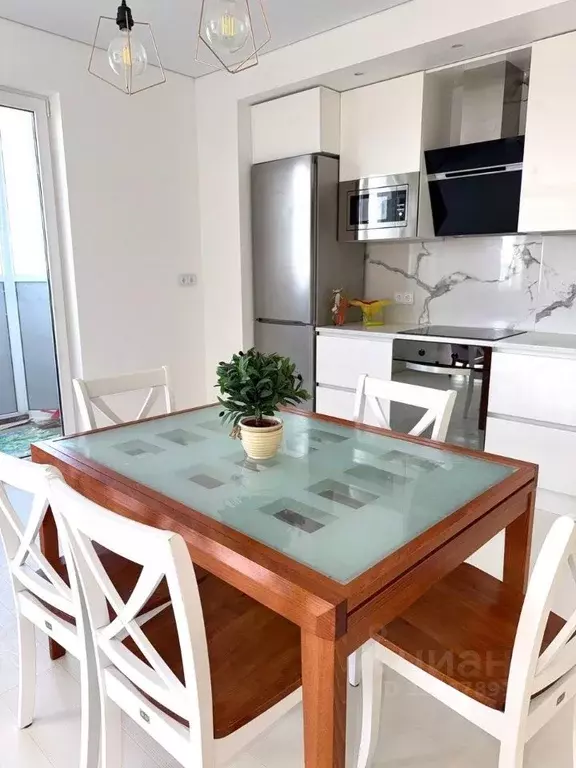 3-к кв. Белгородская область, Белгород ул. Горького, 54В (115.0 м) - Фото 1