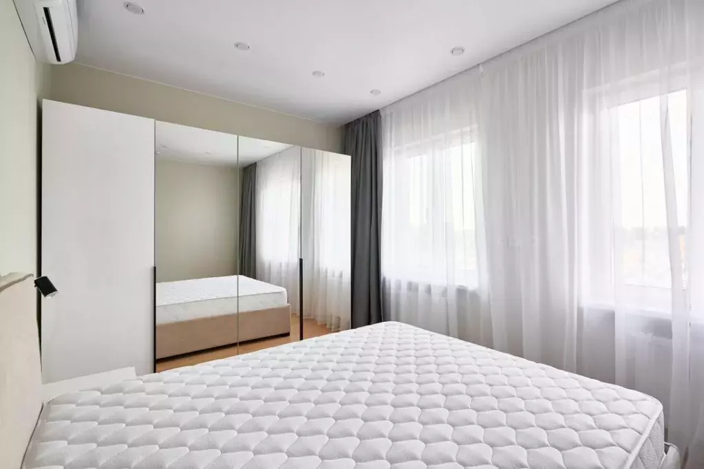 3-к кв. Липецкая область, Липецк ул. М.И. Неделина, 4Д (79.0 м) - Фото 1