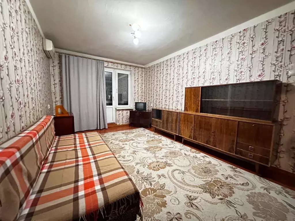 2-к кв. Татарстан, Казань ул. Татарстан, 62 (62.0 м) - Фото 1