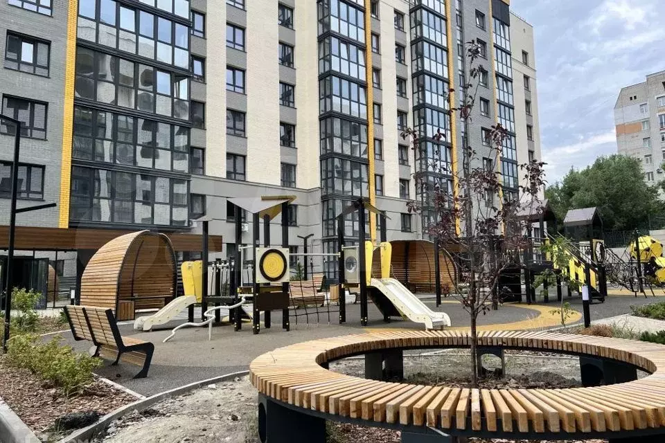 2-к. квартира, 72 м, 9/9 эт. - Фото 0