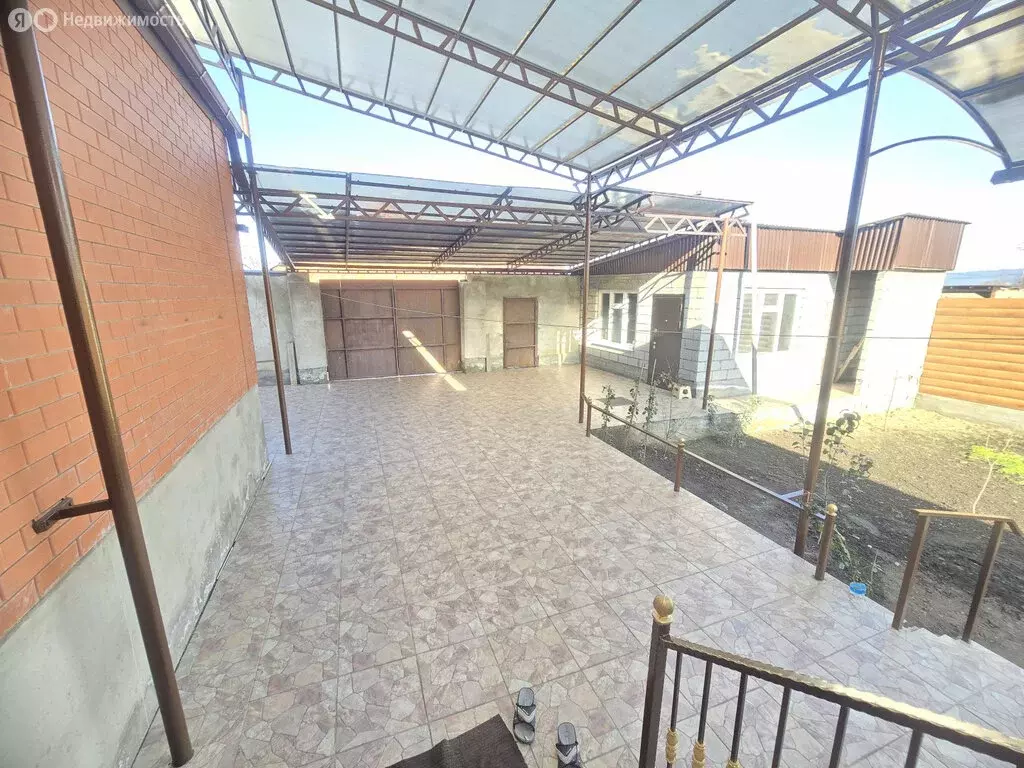 Дом в село Октябрьское, Абрикосовый переулок, 4 (160 м) - Фото 2