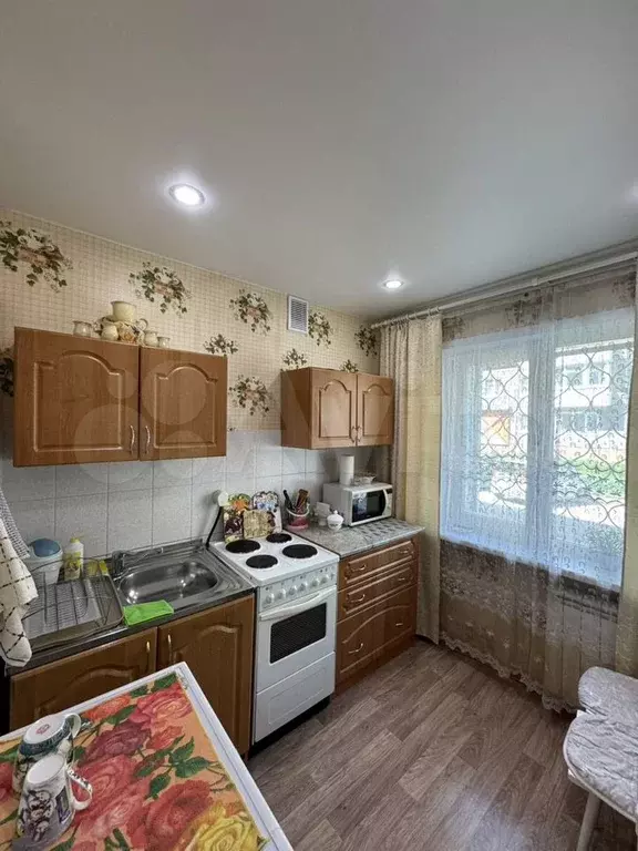 2-к. квартира, 42 м, 1/5 эт. - Фото 0