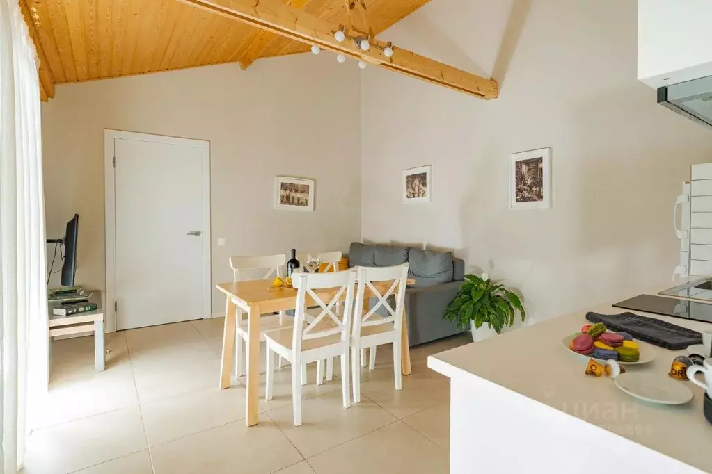 Комната Ленинградская область, Приозерский район, Красноозерное с/пос, ... - Фото 2