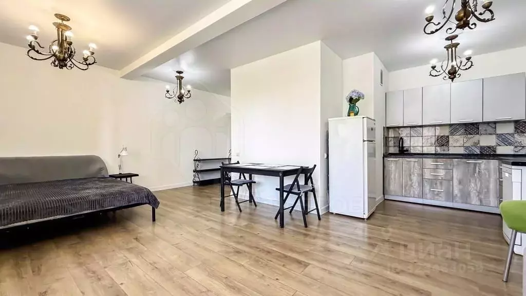 Студия Иркутская область, Иркутск ул. Лермонтова, 275/10 (37.5 м) - Фото 1