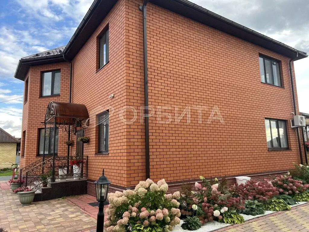 Дом в Тюменская область, Тюменский муниципальный округ, с. Перевалово ... - Фото 1