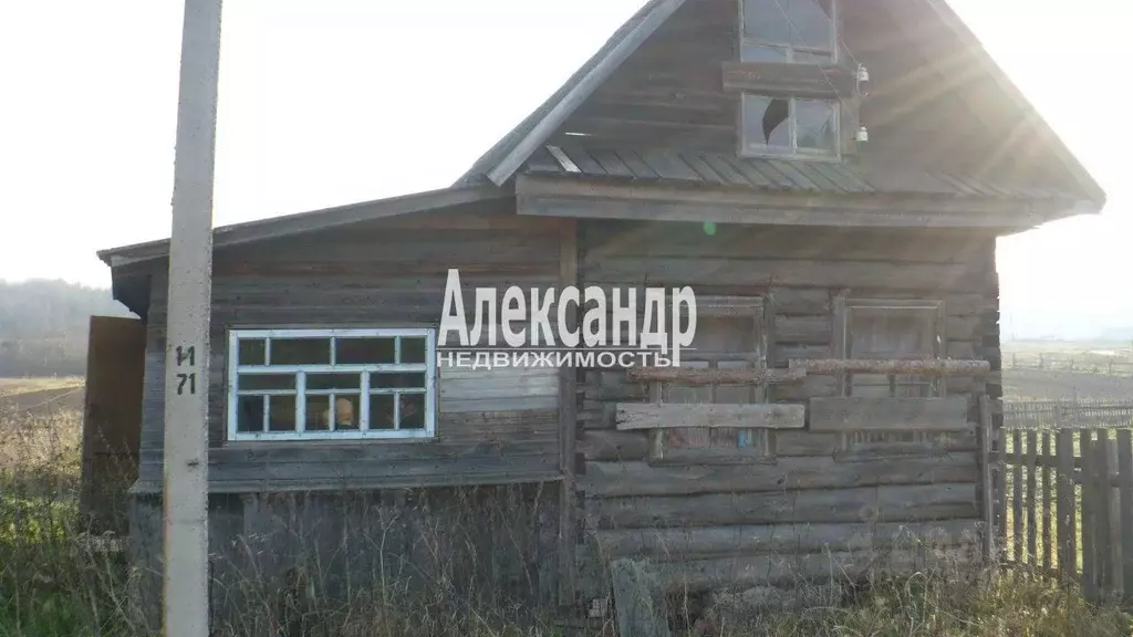 Дом в Ленинградская область, Подпорожский район, Винницкое с/пос, с. ... - Фото 2