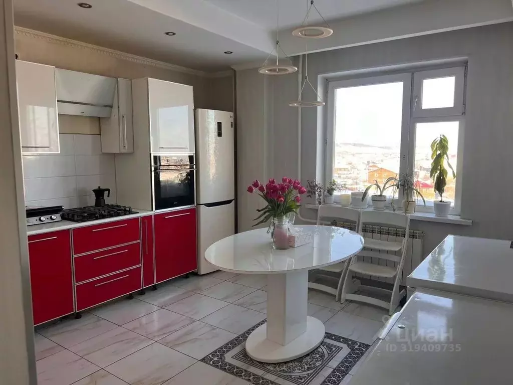 2-к кв. Саха (Якутия), Якутск ул. Жорницкого, 30/1 (52.0 м) - Фото 0