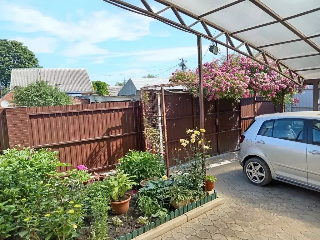 Дом в Адыгея, Тахтамукайский район, Яблоновский пгт ул. Андрухаева ... - Фото 2