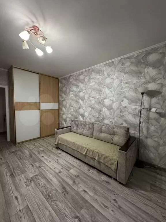 2-к. квартира, 60 м, 5/16 эт. - Фото 0