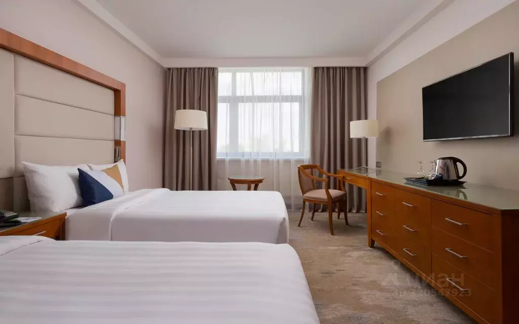 Комната Москва Вознесенский пер., 7 (36.0 м) - Фото 1