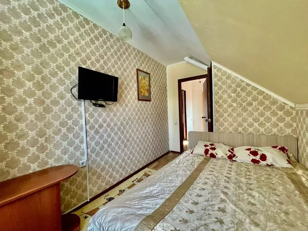 Комната Краснодарский край, Геленджик Первомайская ул., 36 - Фото 1