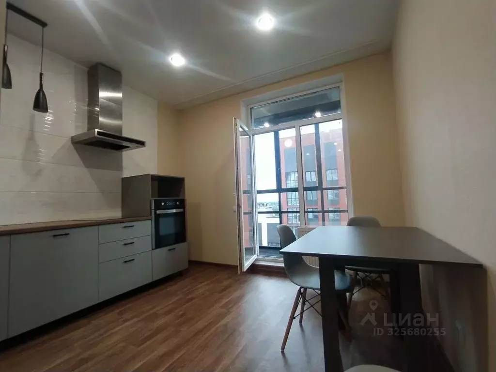 1-к кв. Омская область, Омск ул. Владимира Жоги, 3 (36.0 м) - Фото 2