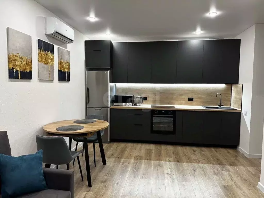 1-к кв. Тюменская область, Тюмень ул. Тимофея Чаркова, 93 (41.0 м) - Фото 2