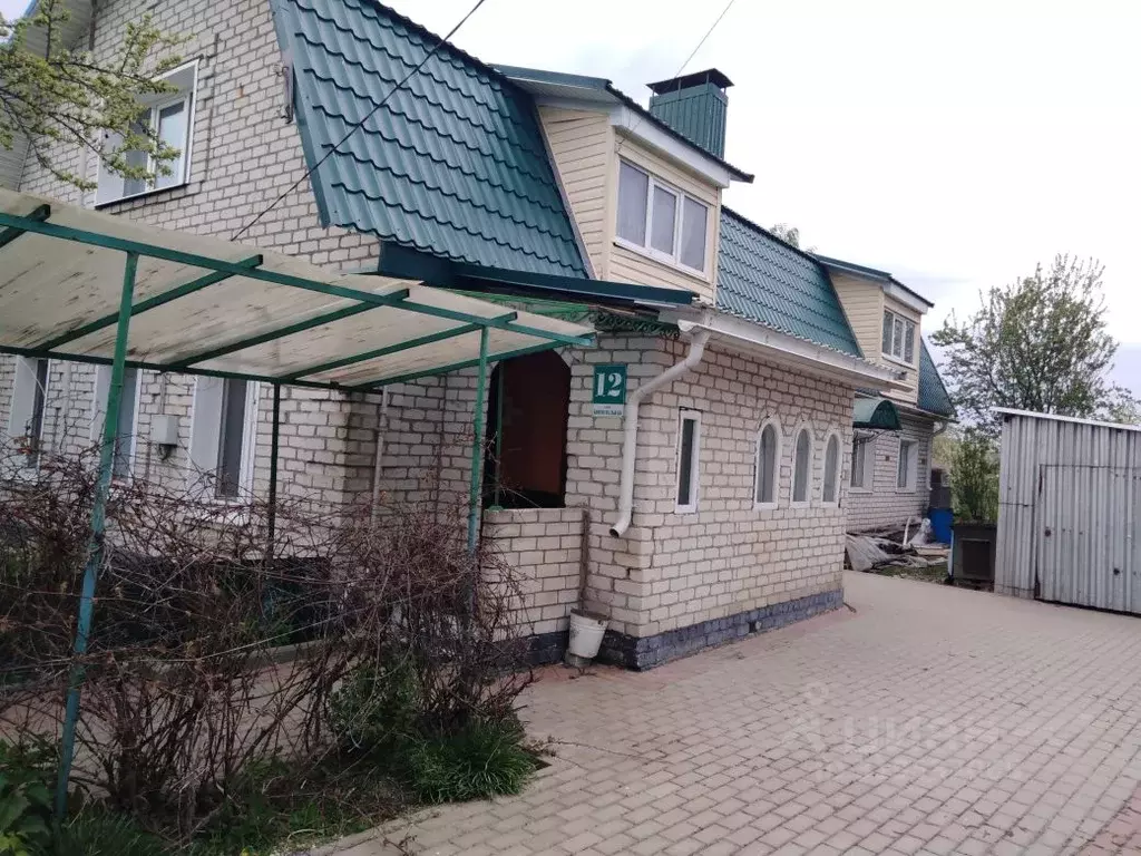 Дом в Брянская область, Жуковка Зеленый пер. (180 м) - Фото 0