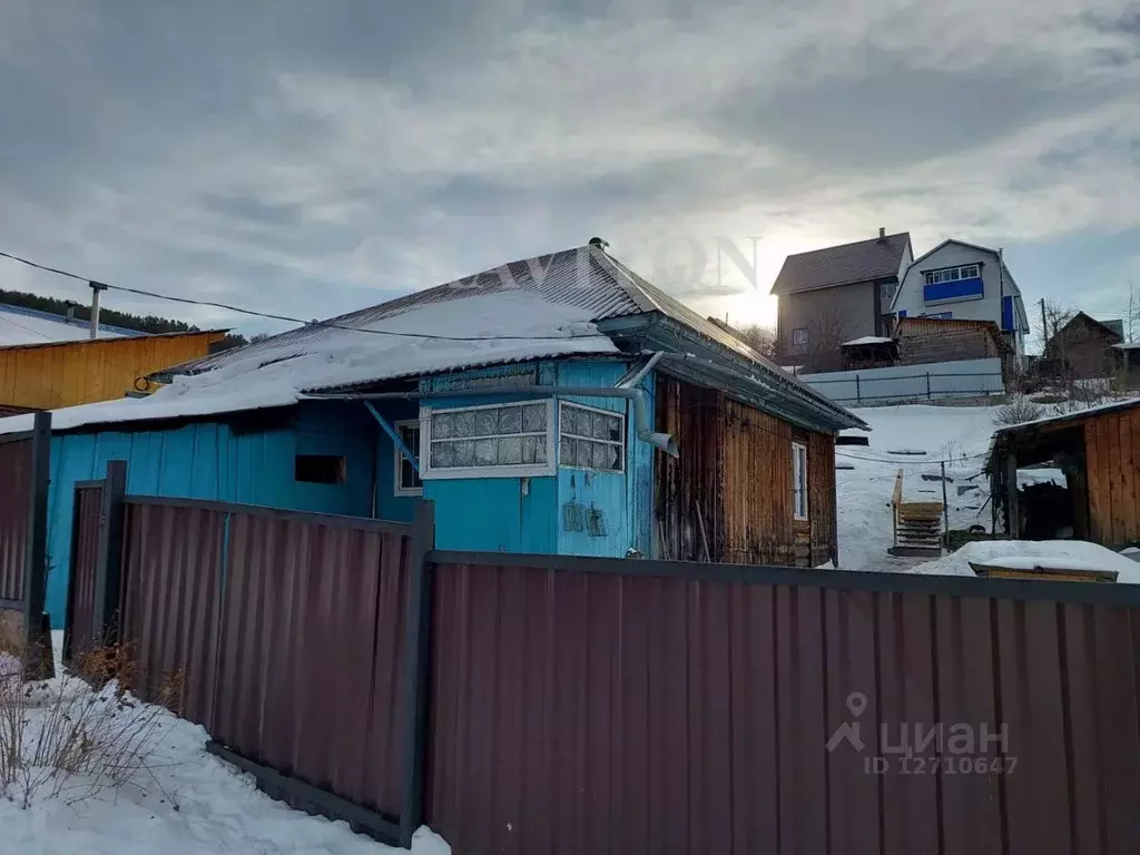 Дом в Алтай, Горно-Алтайск Четный пер. (36 м) - Фото 0