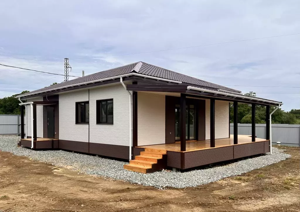 Дом в Приморский край, Надеждинский район, пос. Соловей-Ключ ул. ... - Фото 0