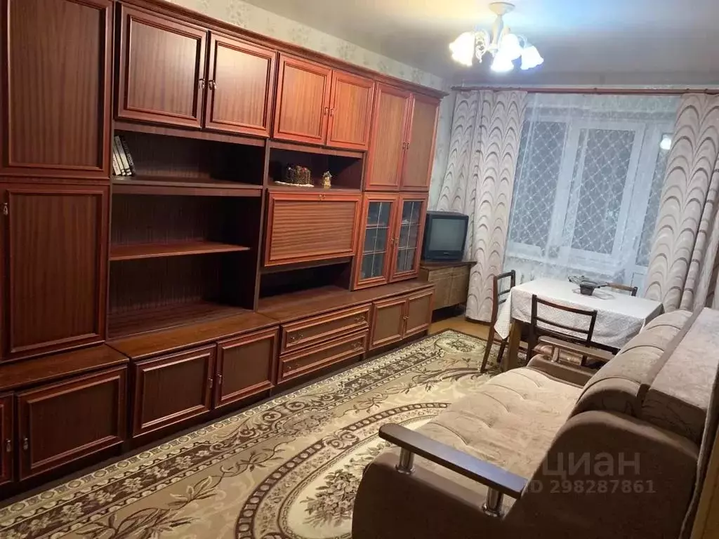 2-к кв. Ленинградская область, Приозерск ул. Ленина, 30 (50.0 м) - Фото 1