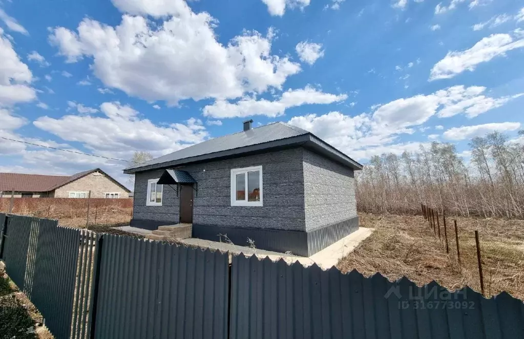 Дом в Башкортостан, Белебей Ласточка мкр,  (81 м) - Фото 0