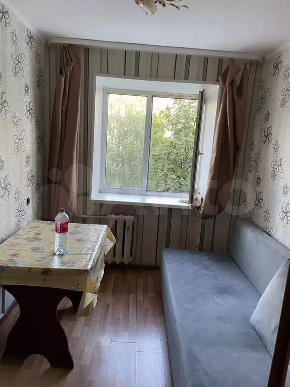 Комната 12 м в 6-к., 3/5 эт. - Фото 1