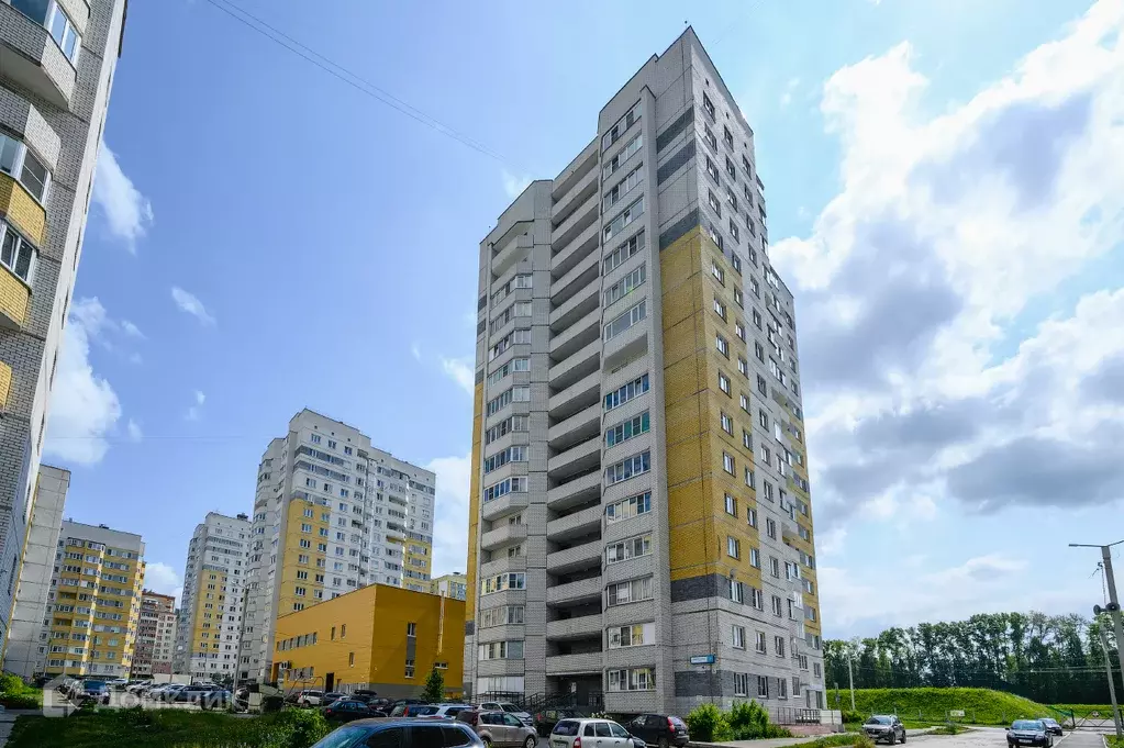 Продаётся 2-к квартира, 63.5 м - Фото 1