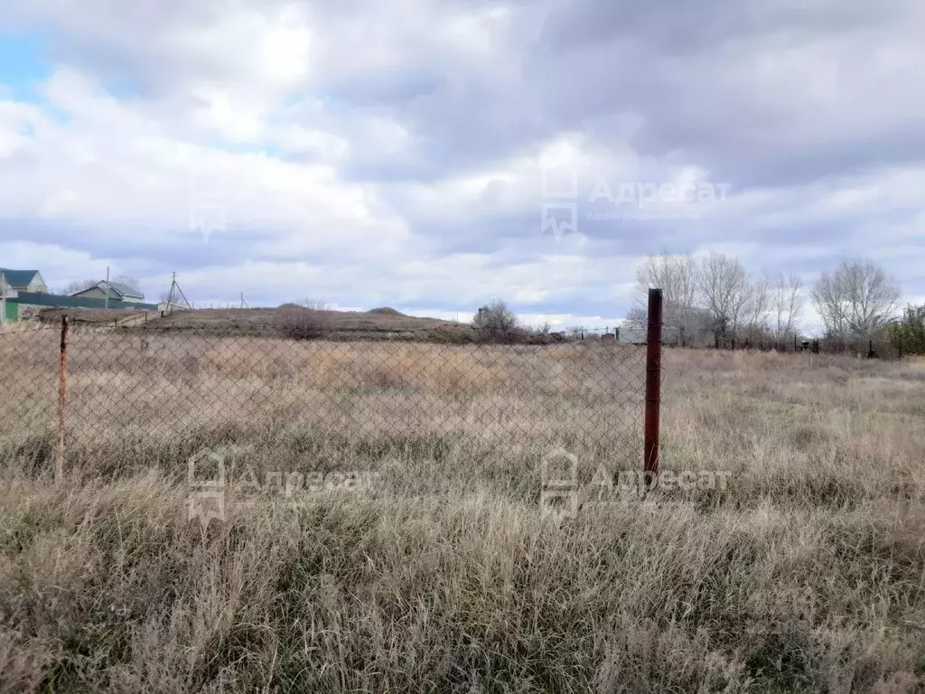 Участок в Волгоградская область, Городищенский район, Ерзовское ... - Фото 0