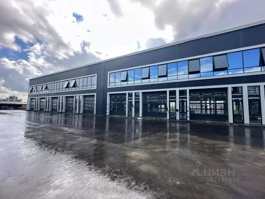 Помещение свободного назначения в Татарстан, Набережные Челны ул. 40 ... - Фото 1