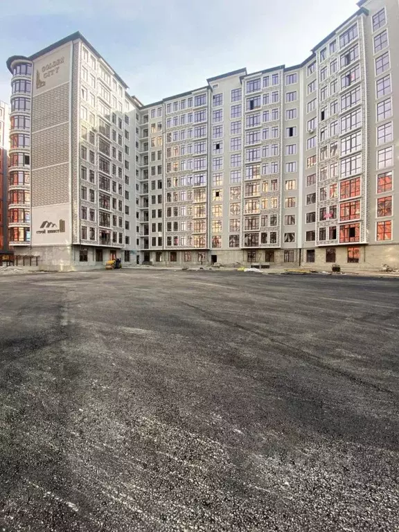 2-к кв. Кабардино-Балкария, Нальчик Мей мкр,  (67.07 м) - Фото 1