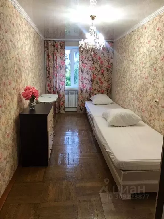 2-к кв. Крым, Евпатория ул. Некрасова, 79 (50.0 м) - Фото 1