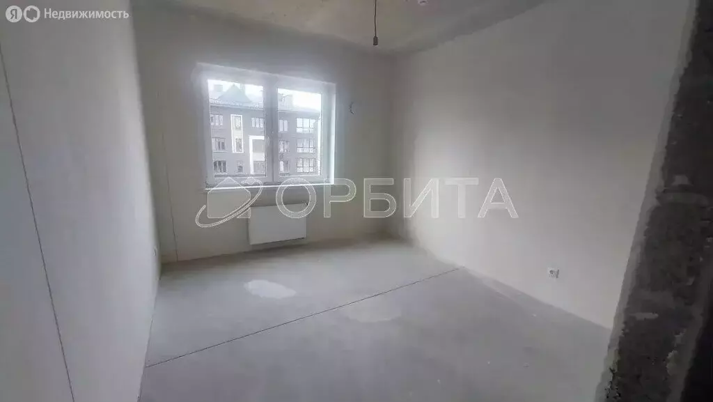 2-комнатная квартира: Тюмень, улица Игоря Комиссарова, 21 (61.2 м) - Фото 2