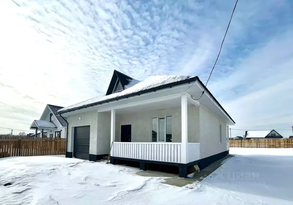 Дом в Иркутская область, Иркутский муниципальный округ, с. Хомутово ... - Фото 1