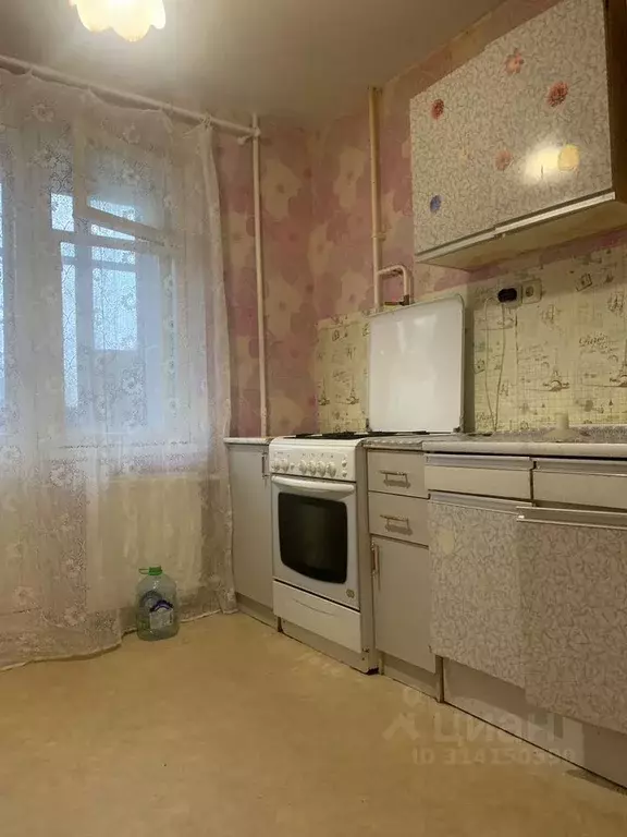 2-к кв. Псковская область, Псков Коммунальная ул., 53 (54.0 м) - Фото 2