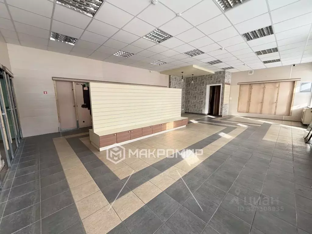 Торговая площадь в Орловская область, Орел Московская ул., 61 (111 м) - Фото 2