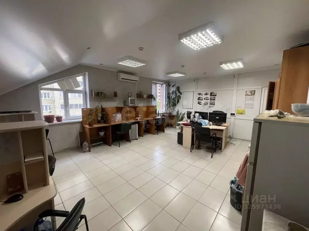 Офис в Тюменская область, Тюмень Трактовая ул., 47 (16 м) - Фото 1