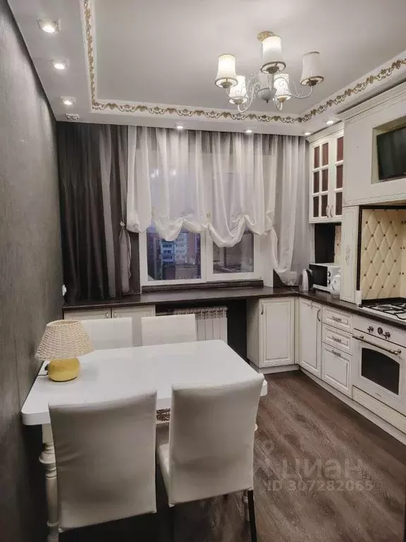 3-к кв. Омская область, Омск пос. Амурский, ул. Нахимова, 8 (63.0 м) - Фото 2