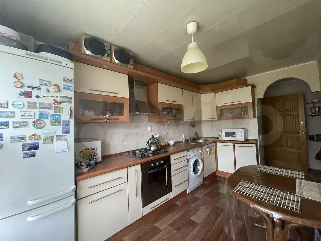 2-к. квартира, 52 м, 4/9 эт. - Фото 0