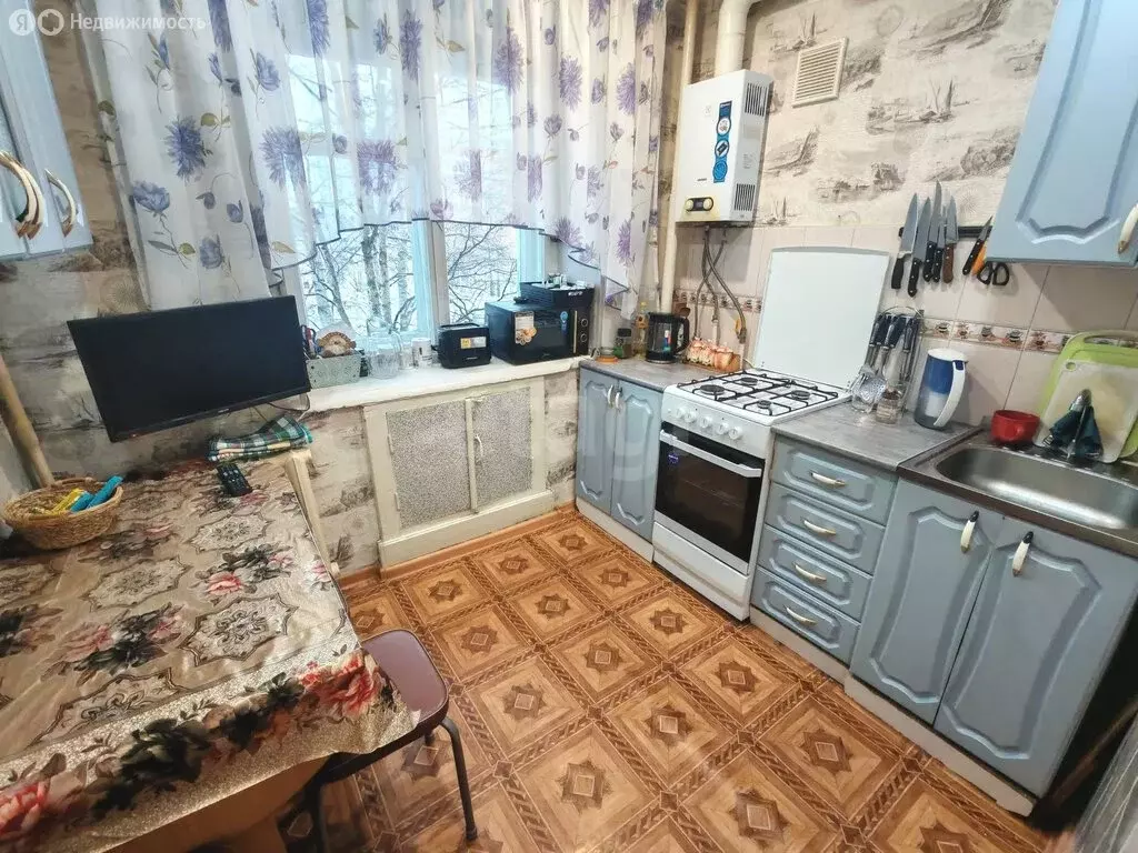 3-комнатная квартира: Сосногорск, Сосногорск, 6-й микрорайон, 13 (58.7 ... - Фото 2