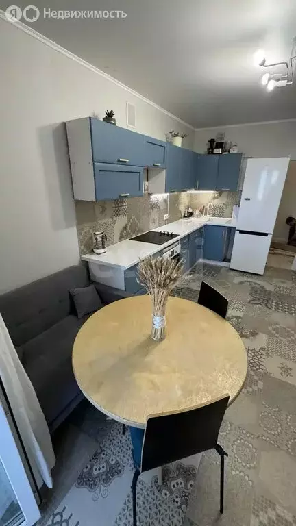 2-комнатная квартира: Тюмень, улица Московский Тракт, 83к4 (61 м) - Фото 2
