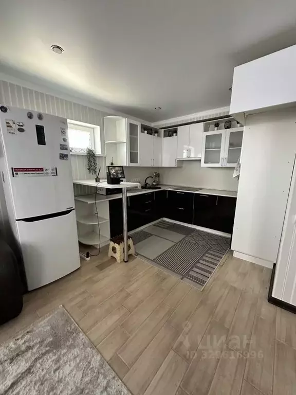 3-к кв. Краснодарский край, Тимашевск Пролетарская ул., 11 (86.3 м) - Фото 2