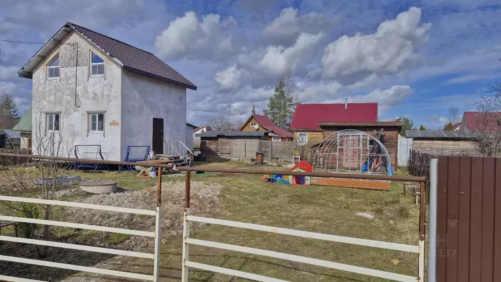 Дом в Ленинградская область, Киришский район, Кусинское с/пос, Кусино ... - Фото 2